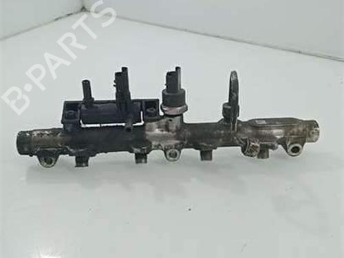 Injection rail CITROËN C5 I (DC_) 2.2 HDi (DC4HXB, DC4HXE) | BP39170382M98 - Image 3