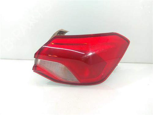 Used Right taillight Right taillight 10489073 10489073