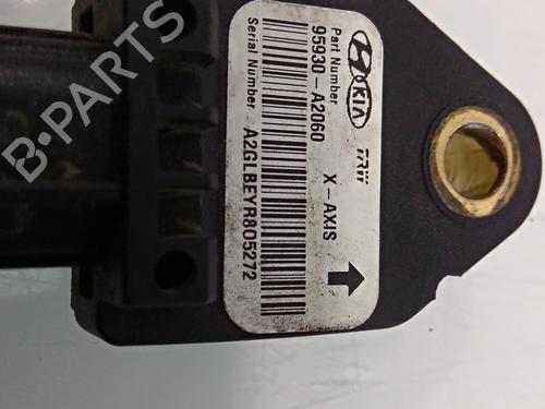 Used Electronic sensor KIA CEE'D (JD) [2012-2018]  20326088