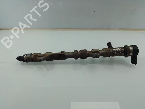 Used Injection rail FIAT GRANDE PUNTO (199_) 1.3 D Multijet (75 hp) 28296656