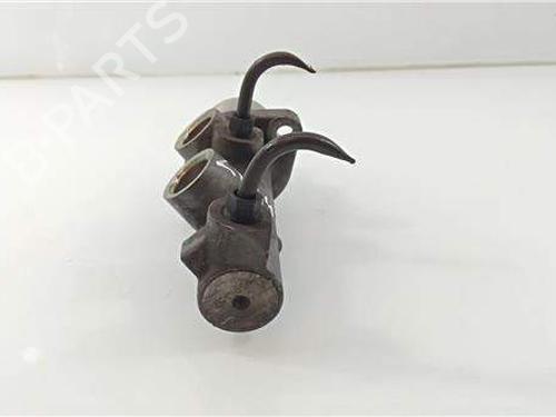 Brake master cylinder SMART CABRIO (450) 0.6 (S1OLA1, 450.441, 450.442, 450.443) | BP10506678M77 - Image 3