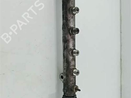 Used Injection rail Injection rail HYUNDAI SANTA FÉ II (CM) 2.2 CRDi (155 hp) 5300489 5300489