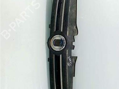 Used Grille Grille 39170319 39170319