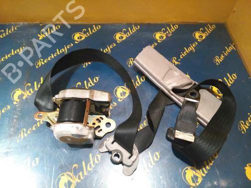 Used Front right seatbelt TOYOTA COROLLA Verso (ZER_, ZZE12_, R1_) [2004-2009]  8757433