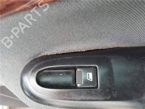 Used Right front window switch Right front window switch 38519576 38519576