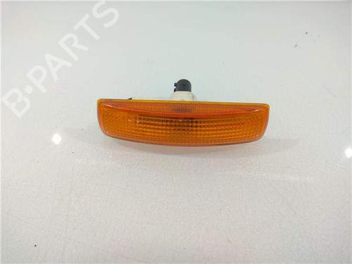 Used Right side indicator Right side indicator 11413952 11413952
