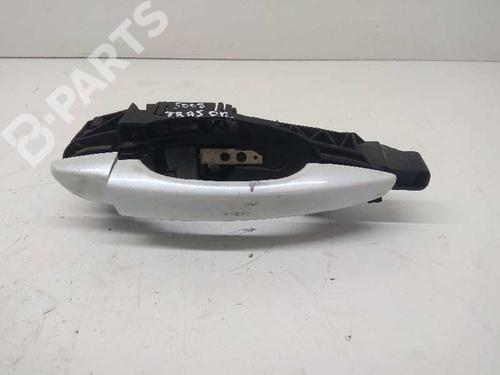 Used Rear right exterior door handle Rear right exterior door handle PEUGEOT 5008 II (MC_, MJ_, MR_, M4_) 1.6 BlueHDi 120 (MCBHZH, MCBHZW) (120 hp) 6713068 6713068
