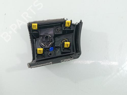 Switch RENAULT CAPTUR II (HF_) | BP31982677I30
