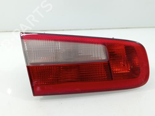 Used Left taillight RENAULT LAGUNA II (BG0/1_) [2001-2007]  30682624