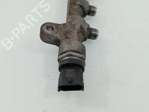 Injection rail HYUNDAI i30 Estate (GD) 1.6 CRDi | BP30638347M98
