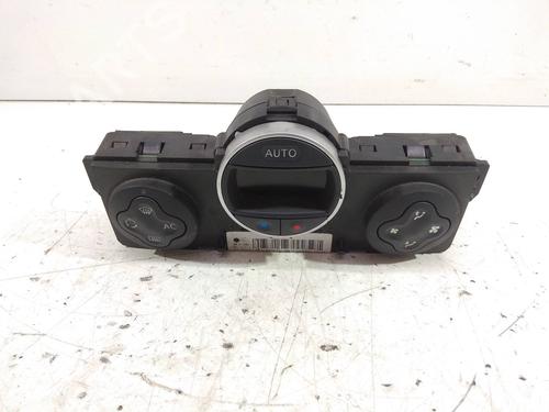 Used Climate control RENAULT CLIO III (BR0/1, CR0/1) [2005-2014]  8050454