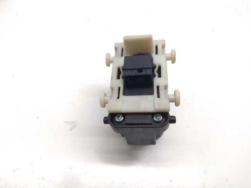 Left rear window switch MERCEDES-BENZ C-CLASS (W203) C 220 CDI (203.008) | BP5292738I29 