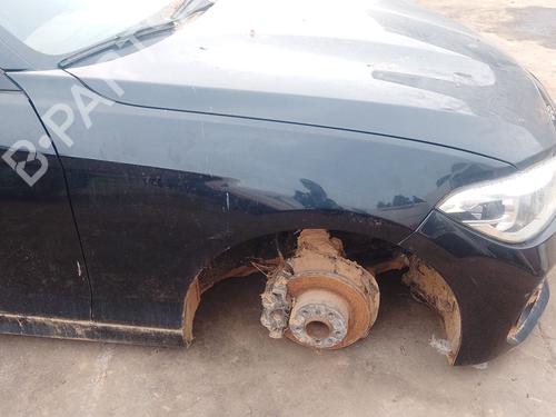 Used Right front fenders BMW 1 (F21) 116 d (116 hp) 30004549