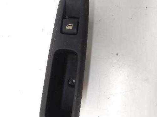 Used Left rear window switch Left rear window switch PEUGEOT 3008 I MPV (0U_) 1.6 HDi (109 hp) 6679657 6679657