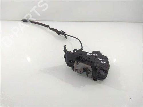 Used Rear left lock Rear left lock 13527984 13527984