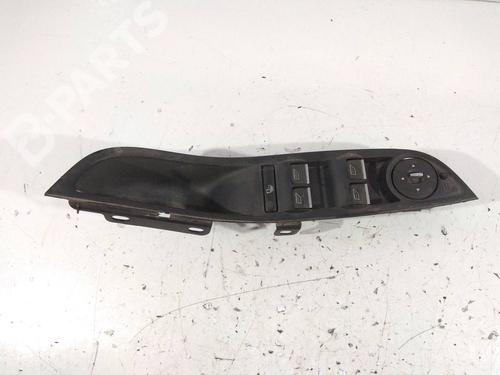 Used Left front window switch Left front window switch FORD FOCUS III 1.6 TDCi (115 hp) 8612216 8612216
