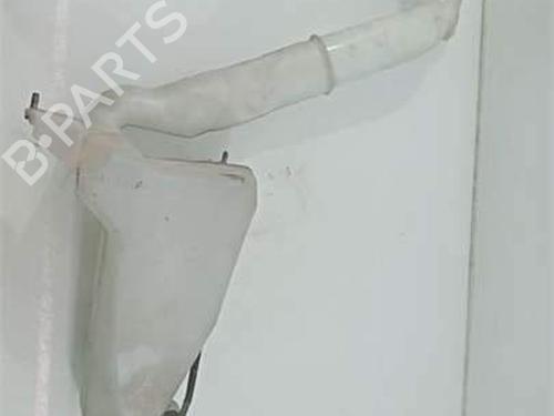 Used Windscreen washer tank Windscreen washer tank 38523567 38523567