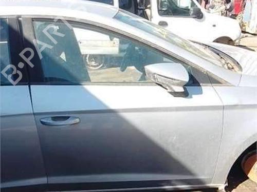 right-front-door-seat-leon-5f1-2012-2013-2014-2015-2016-2017-2018-2019-2020-2021-38520541 main image