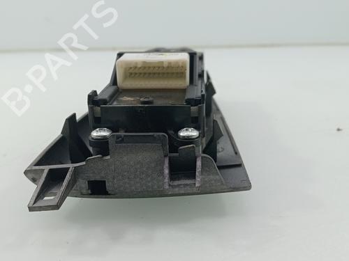 Left front window switch TOYOTA COROLLA Estate (_E12_) | BP31813602I27