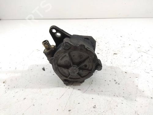Used Vacuum pump BMW 5 (E39) 530 d (184 hp) 8361739
