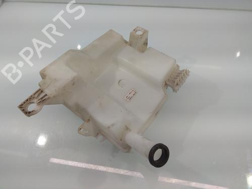 Used Windscreen washer tank FORD FOCUS III 1.0 EcoBoost (100 hp) 13528742