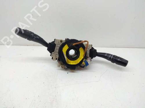 Used Headlight switch KIA SPORTAGE II (JE_, KM_) [2004-2011]  5292302