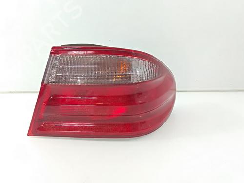 Used Right taillight MERCEDES-BENZ E-CLASS (W210) [1995-2003]  17218783