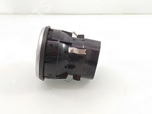 Air vent MERCEDES-BENZ CLA Coupe (C117)  | BP21553519I21 