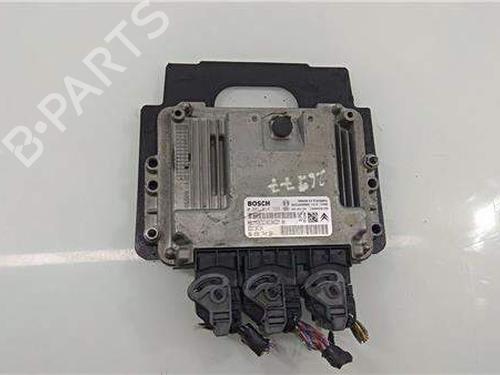 Used Engine control unit (ECU) Engine control unit (ECU) 18471280 18471280