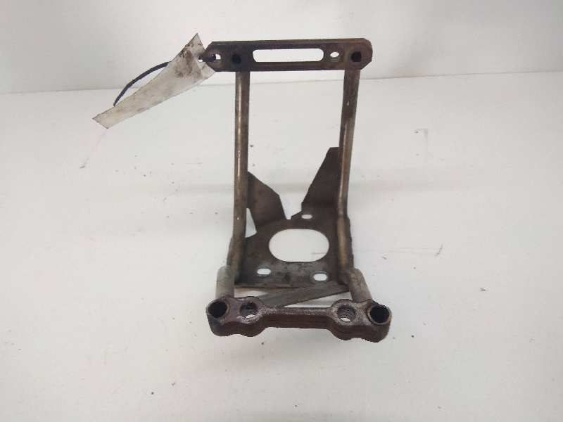 Exhaust manifold – Porsche 911 (996) 3.4 Carrera (1997-2001)