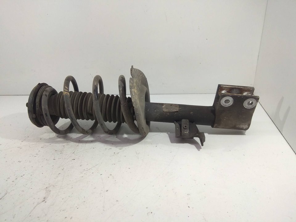 Right front shock absorber PEUGEOT 308 I (4A_, 4C_) 1.6 HDi 7300930 B