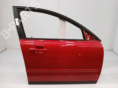 Used Right front door VOLVO S40 II (544) 2.0 D (136 hp) 31149103