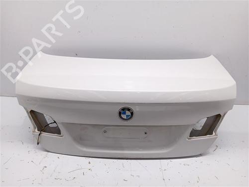 tailgate-bmw-5-f10-2009-2010-2011-2012-2013-2014-2015-2016-28426249 main image