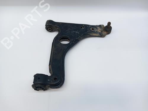 Used Right front suspension arm OPEL ZAFIRA / ZAFIRA FAMILY B (A05) 1.7 CDTI (M75) (110 hp) 28325947