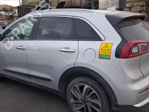 Switch KIA NIRO I (DE) 1.6 GDI Plug-in Hybrid | BP38708358I30 - Image 11