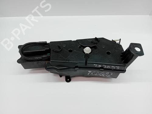 Used AdBlue tank PEUGEOT PARTNER Box Body/MPV (5_, G_) [1996-2026]  32753390