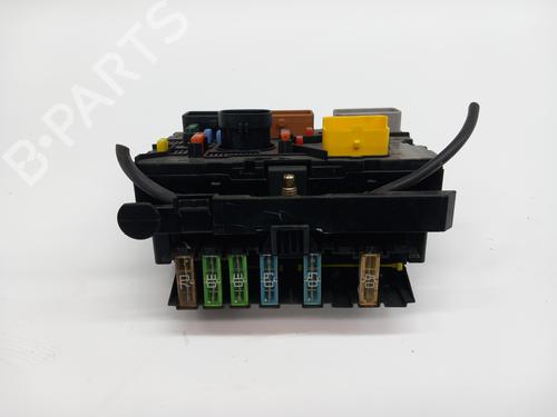 Fuse box PEUGEOT 207 (WA_, WC_)  | BP25043571E1