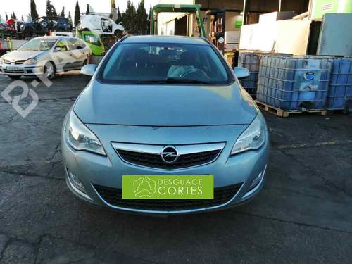 Used Parts OPEL ASTRA J Sports Tourer (P10)  1.3 CDTI (35)  822469