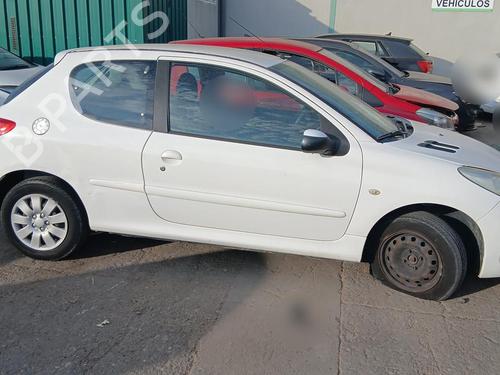 Fuse box PEUGEOT 206+ (2L_, 2M_) 1.1 | BP37195299E1 - Image 8