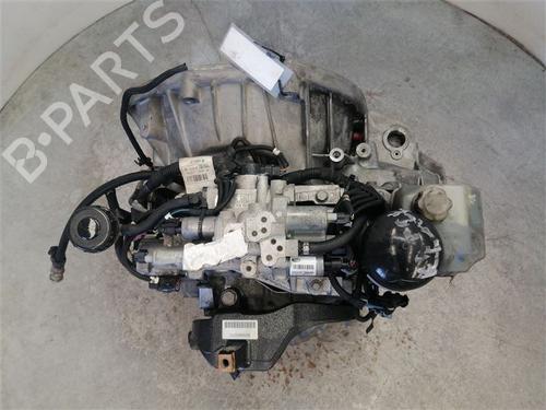 Used Gearbox Gearbox RENAULT MASTER III Platform/Chassis (EV, HV, UV) 2.3 dCi 150 FWD (EV0F, HV0F, UV0F, EV03, HV03, UV03) (150 hp) 40025496 40025496