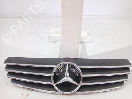 Used Grille Grille MERCEDES-BENZ CLK (C209) CLK 270 CDI (209.316) (170 hp) 33974872 33974872