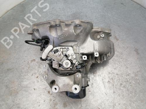 Used Gearbox OPEL CORSA E (X15) [2014-2026]  32204751