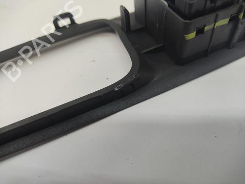 Left front window switch RENAULT CAPTUR I (J5_, H5_)  | BP28041868I27 