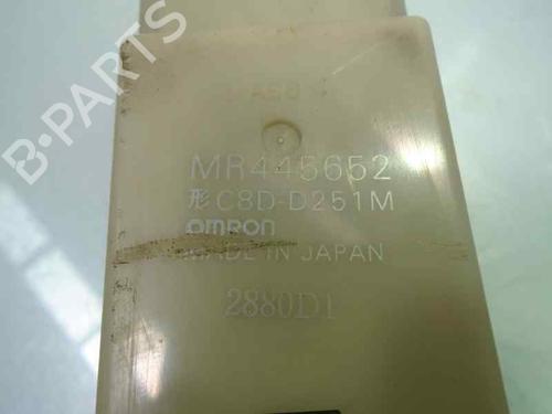 Left front window switch MITSUBISHI PAJERO III (V7_W, V6_W) 3.2 Di-D (V68W) | BP5624317I27 