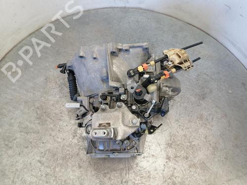 Used Gearbox Gearbox PEUGEOT 3008 II SUV (MC_, MR_, MJ_, M4_) 1.6 BlueHDi 120 (120 hp) 35897883 35897883