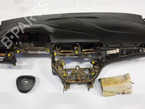 Used Airbag Kit OPEL CORSA E (X15) 1.4 (08, 68) (75 hp) 31062499