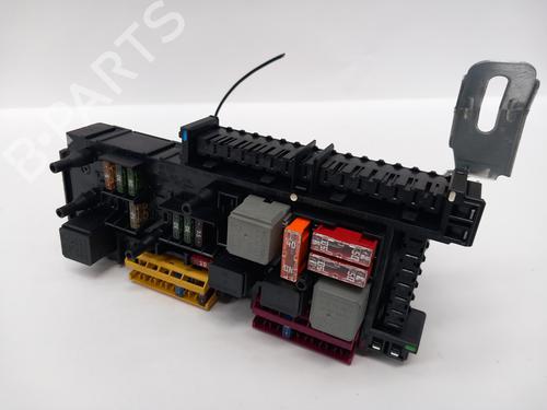 Used Fuse box MERCEDES-BENZ C-CLASS (W204) C 220 CDI (204.008) (170 hp) 18141169