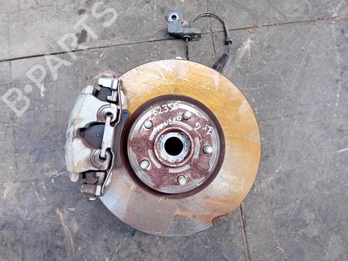 Used Left front steering knuckle FORD MONDEO V Hatchback (CE) [2014-2025]  28517457