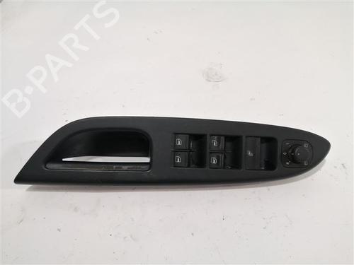 Used Left front window switch Left front window switch 16700036 16700036