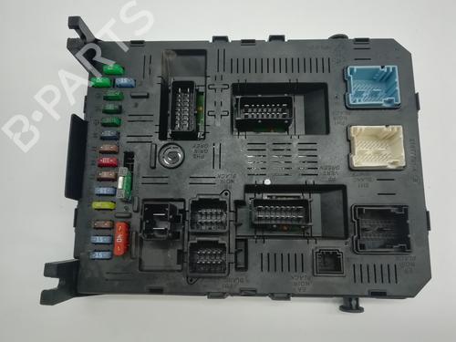 Zekeringkast PEUGEOT 407 (6D_) 2.0 (6DRFNB, 6DRFNE) (136 hp) 14848392